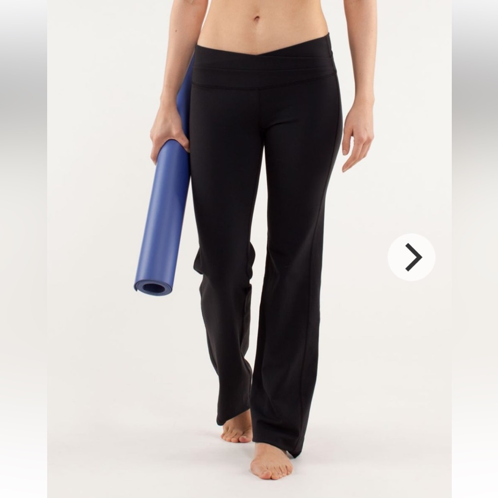 Lululemon Astro Pant Black size 8